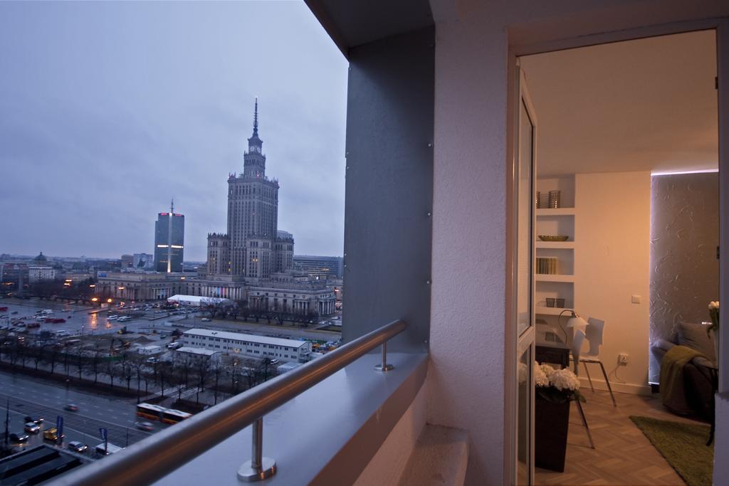 Apartament Swietokrzyska Warszawa Exteriör bild