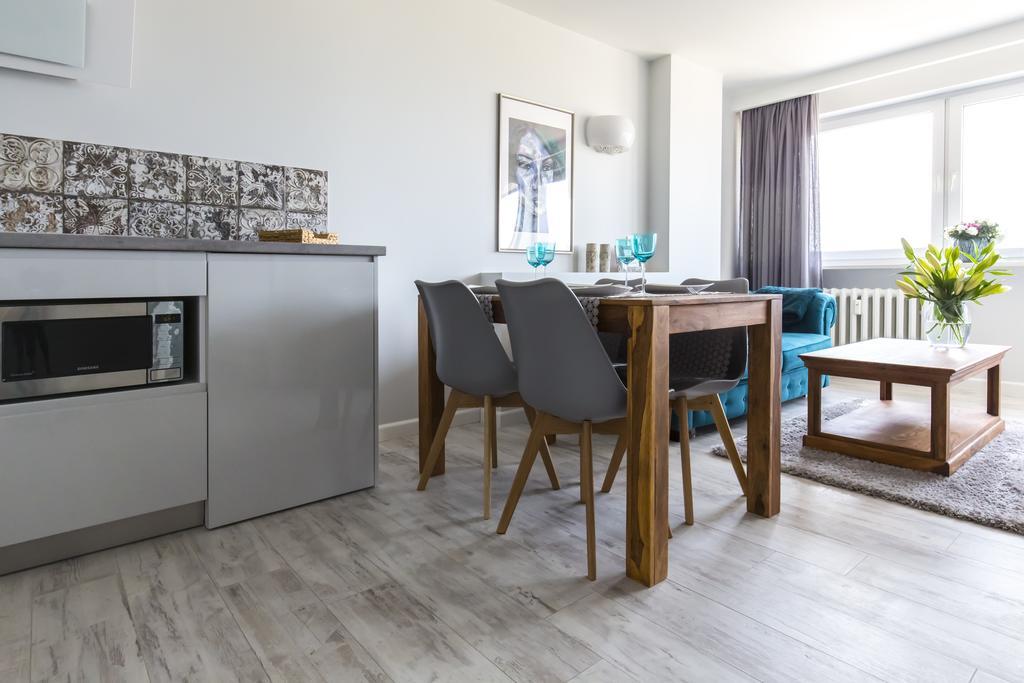 Apartament Swietokrzyska Warszawa Exteriör bild
